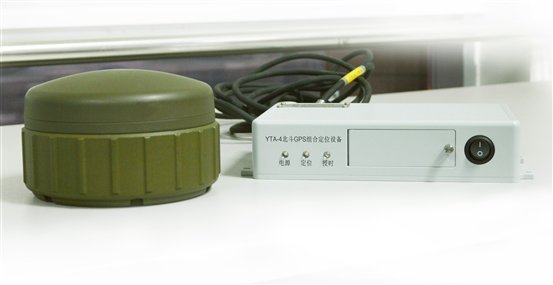 中森通信R21-01北斗車載雙模型用戶機 中森通信R21-01北斗車載雙模型用戶機